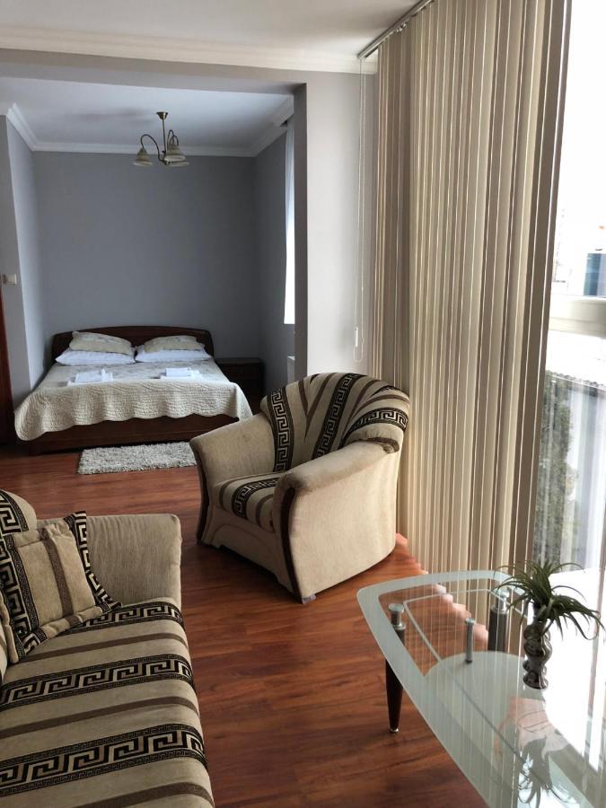 Hotel Arkadia Konskie Экстерьер фото