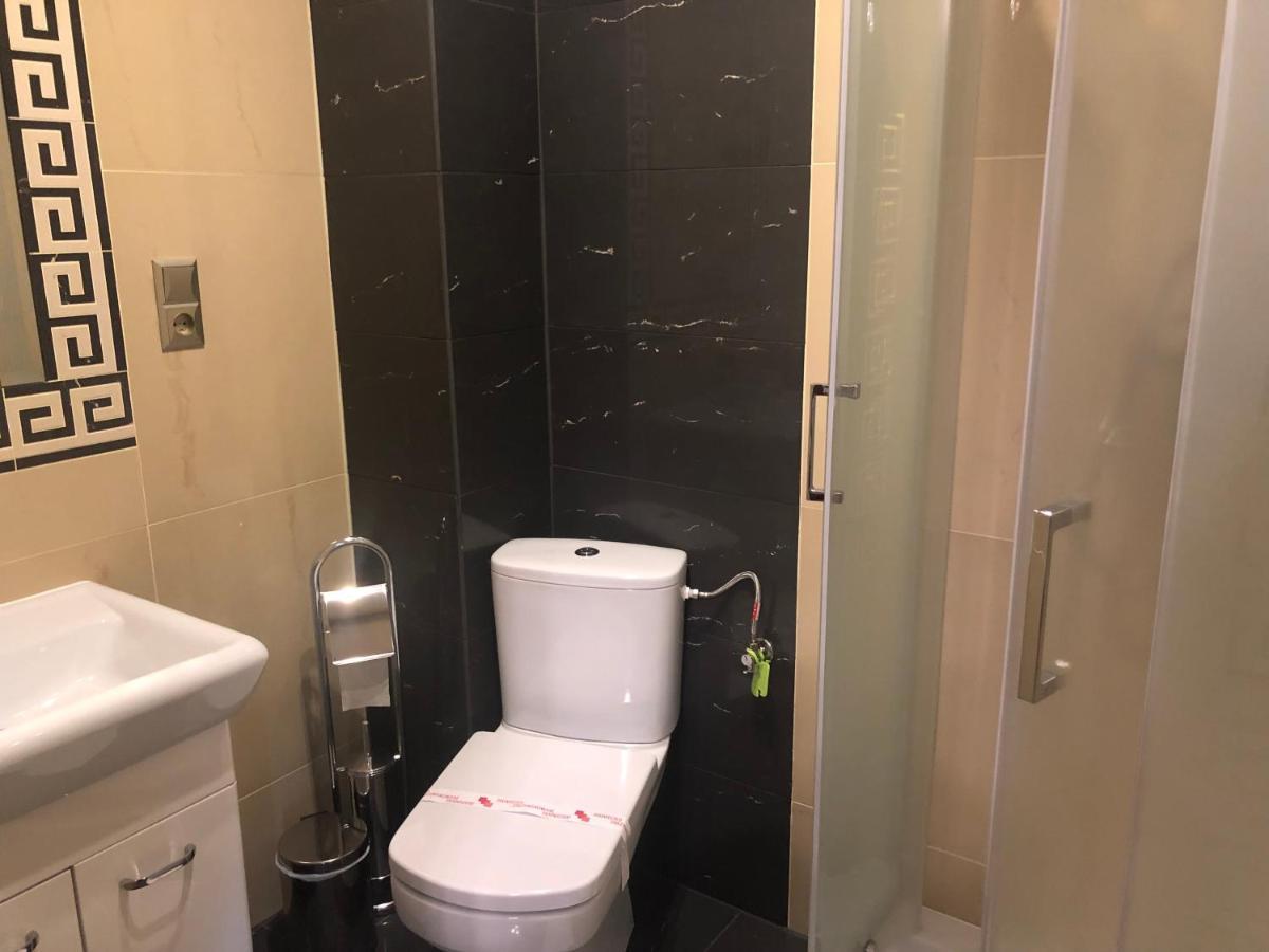 Hotel Arkadia Konskie Экстерьер фото